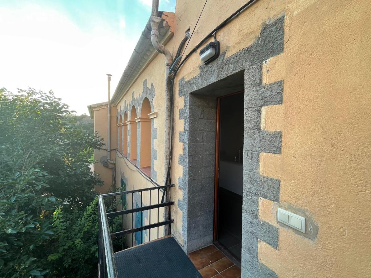 Apartaments Parapent Fly Escales Органя Екстериор снимка